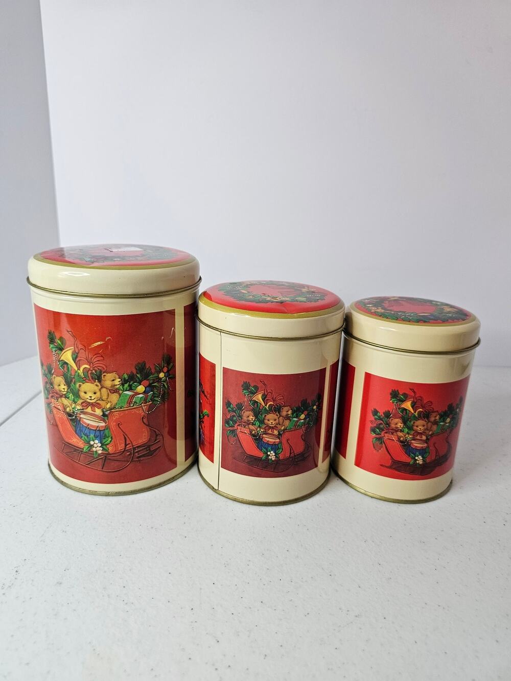 Vintage Christmas Teddy Bear nesting tins set of 3 holiday cookie canisters